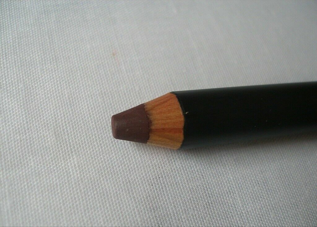 Sleek Makeup - Kohl Eyeliner Pencil - Mossberry 747 - 4,2g